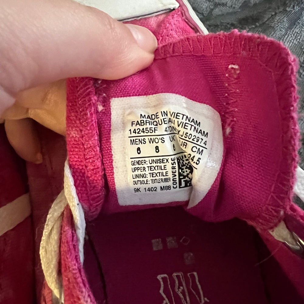 Converse Vibrant Pink Low-Top Sneakers - Picture 4 of 5